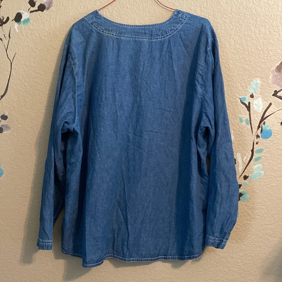 Vintage Winnie the Pooh 18/20W denim chambray top - Picture 2 of 5